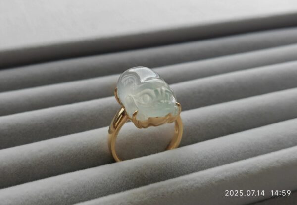 义卖品 冰种起刚貔貅戒指 18K金 13号戒圈 重7.13克