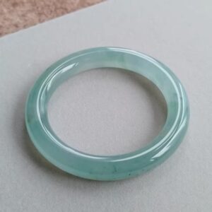 67  绿水54.4圈冰种圆条晴水底翡翠手镯
