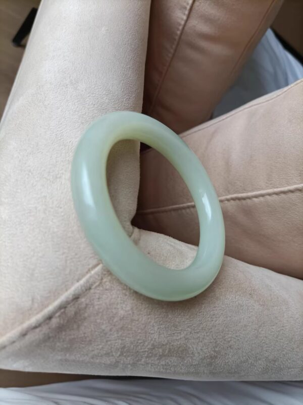 义卖品 老 老货性价比 和田玉圆条手镯 圈口56 - 图片 2