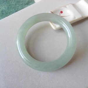 义卖品 超值 冰糯种翡翠圆条正装手镯 56圈